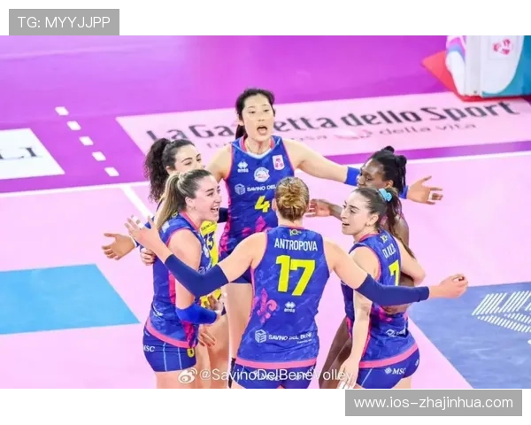 女排大奖赛激战正酣精彩纷呈全球顶级女排团队同场竞技 女排大奖赛激战正酣精彩纷呈全球顶级女排团队同场竞技